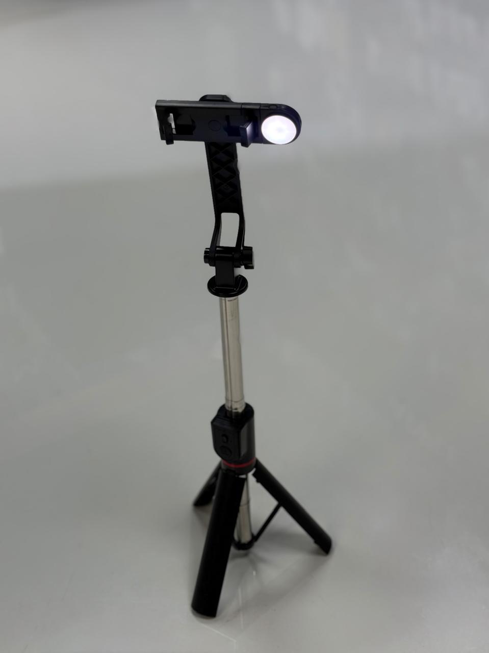Bastón Selfie con Trípode Bluetooth Kakusiga KSC-1750