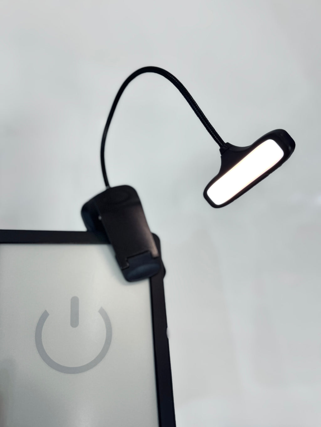 LUZ LECTURA PORTÁTIL