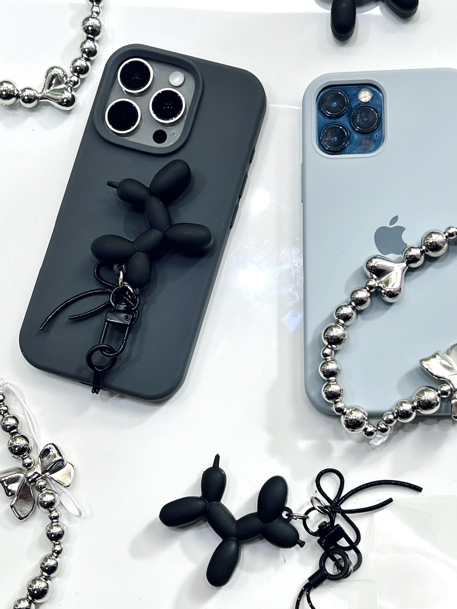 COLGANTE Y PULSERA PARA CELULAR