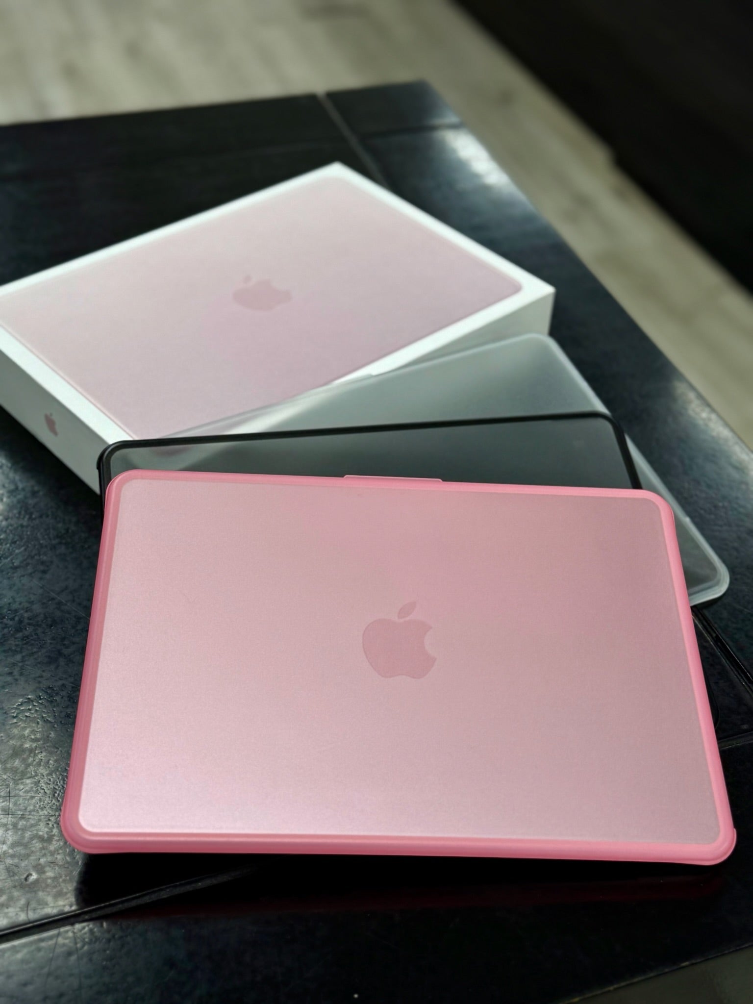 FUNDA MACBOOK NEO 13"