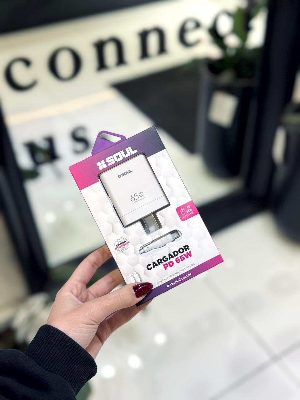 Cargador 65w SOUL con cable tipo C