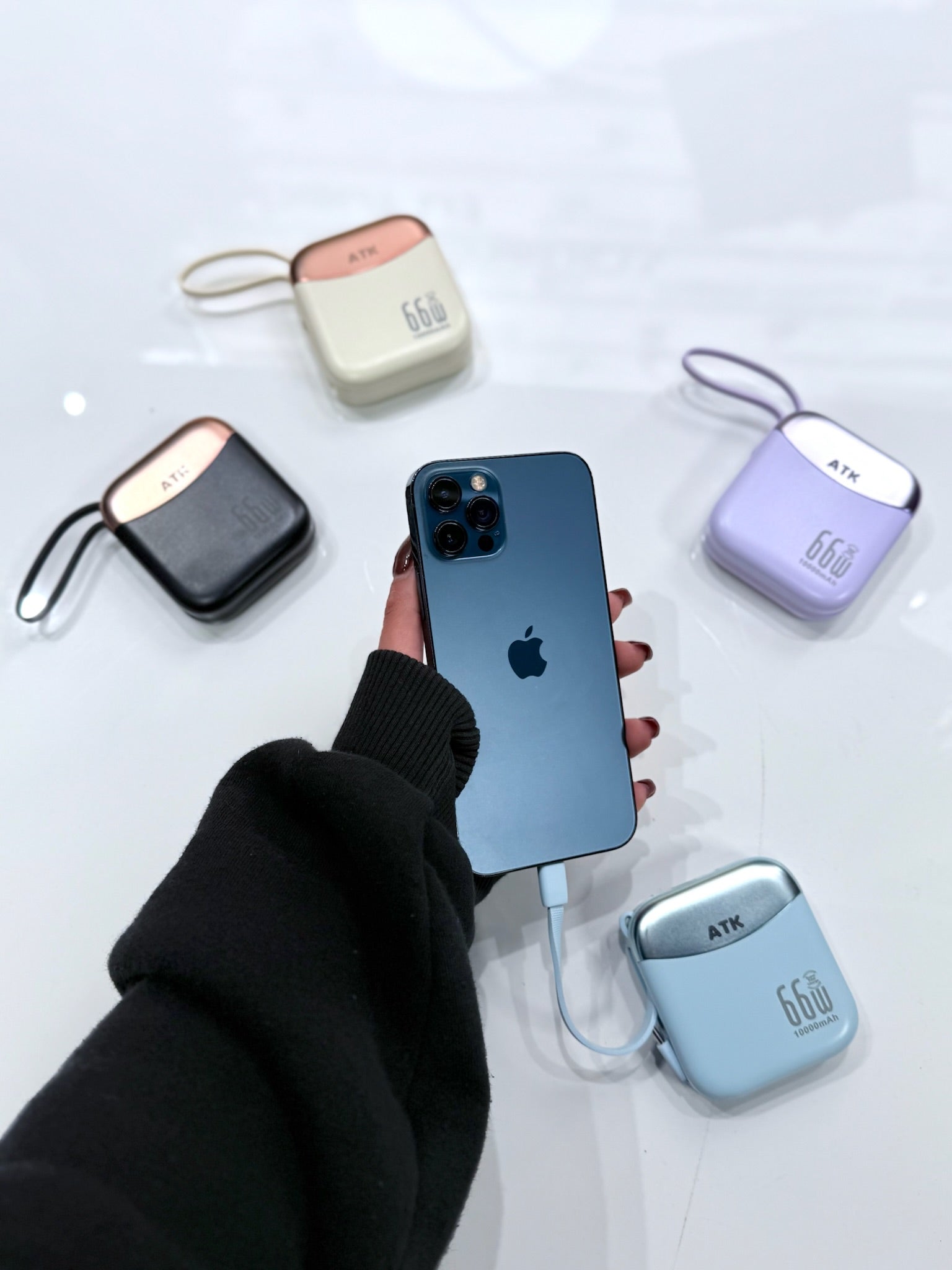 CARGADOR PORTATIL ARTIKO 10000MAH 66W COLOR