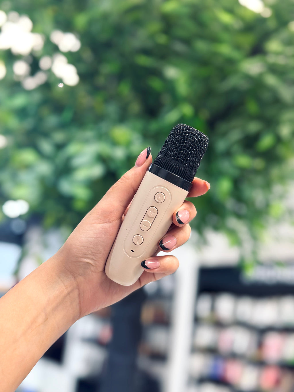 PARLANTE PORTÁTIL LED RGB BLUETOOH KARAOKE 2 MICRÓFONOS