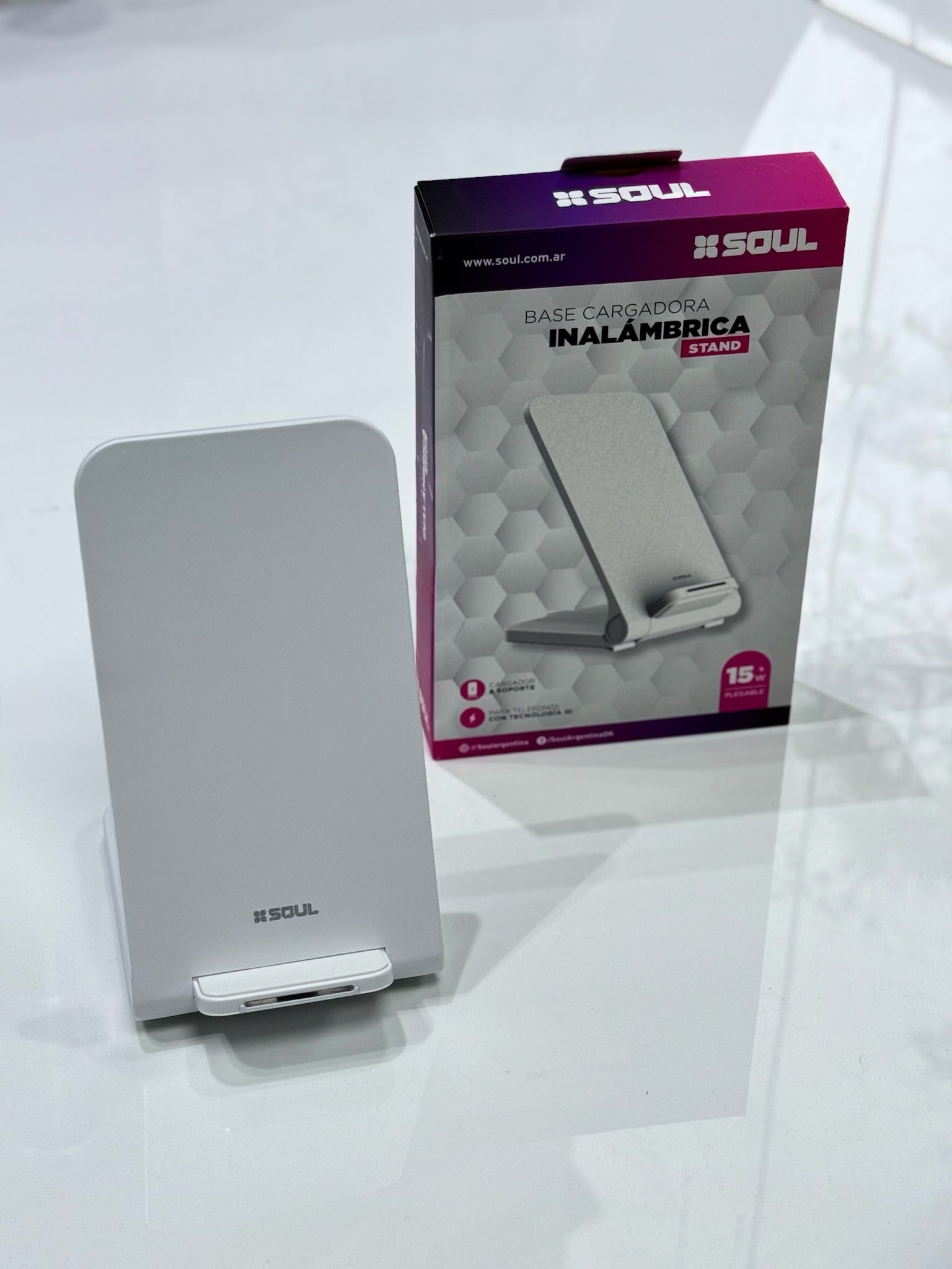 BASE DE CARGA SOUL STAND S100 15W