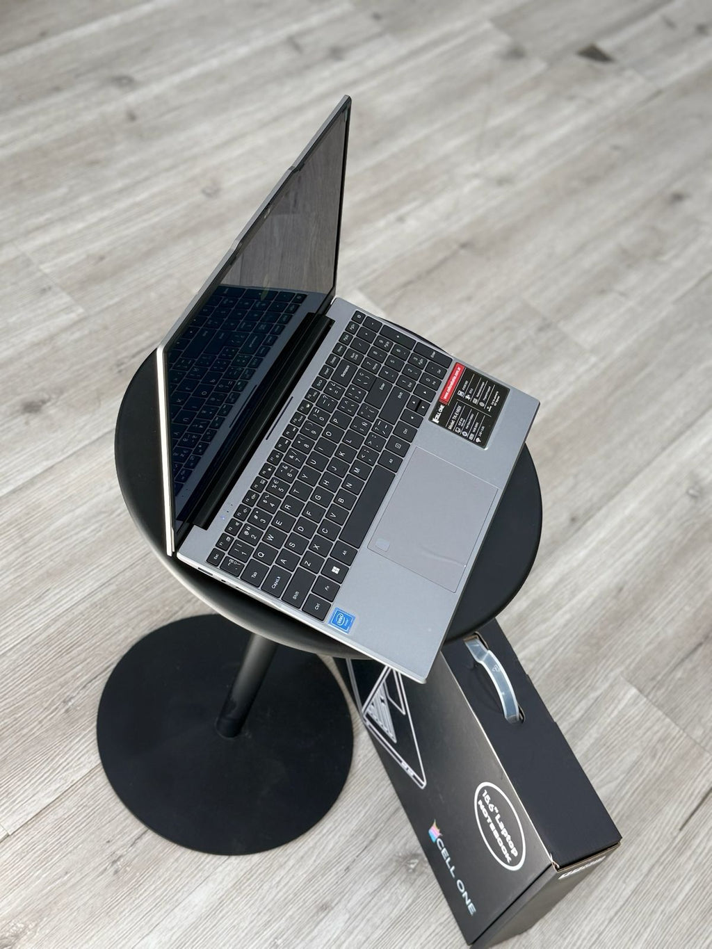 NOTEBOOK CELL ONE TK-E160X 15.6" FULL HD (INTEL I7, 16GB RAM, 512GB SSD)