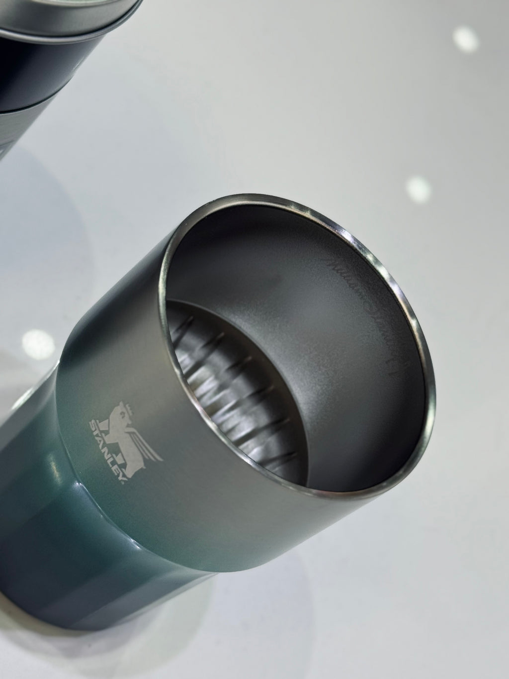 VASO DE CERVEZA STANLEY THE GOLDEN HOUR PRISMATIC 408ML