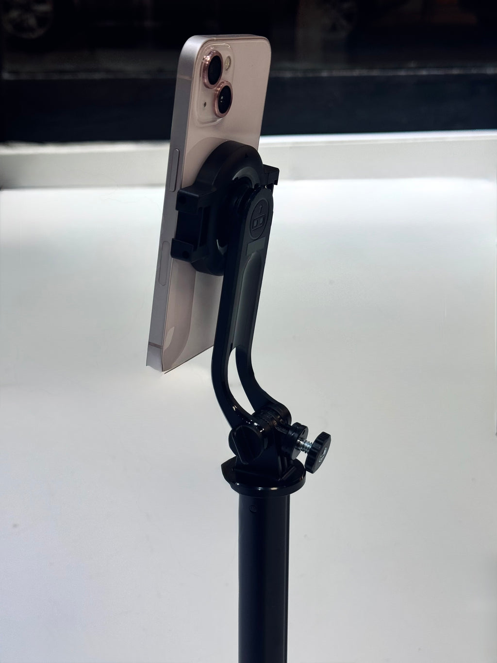 PALO SELFIE SOUL J500 MAGNÉTICO + TRÍPODE AUTOMÁTICO