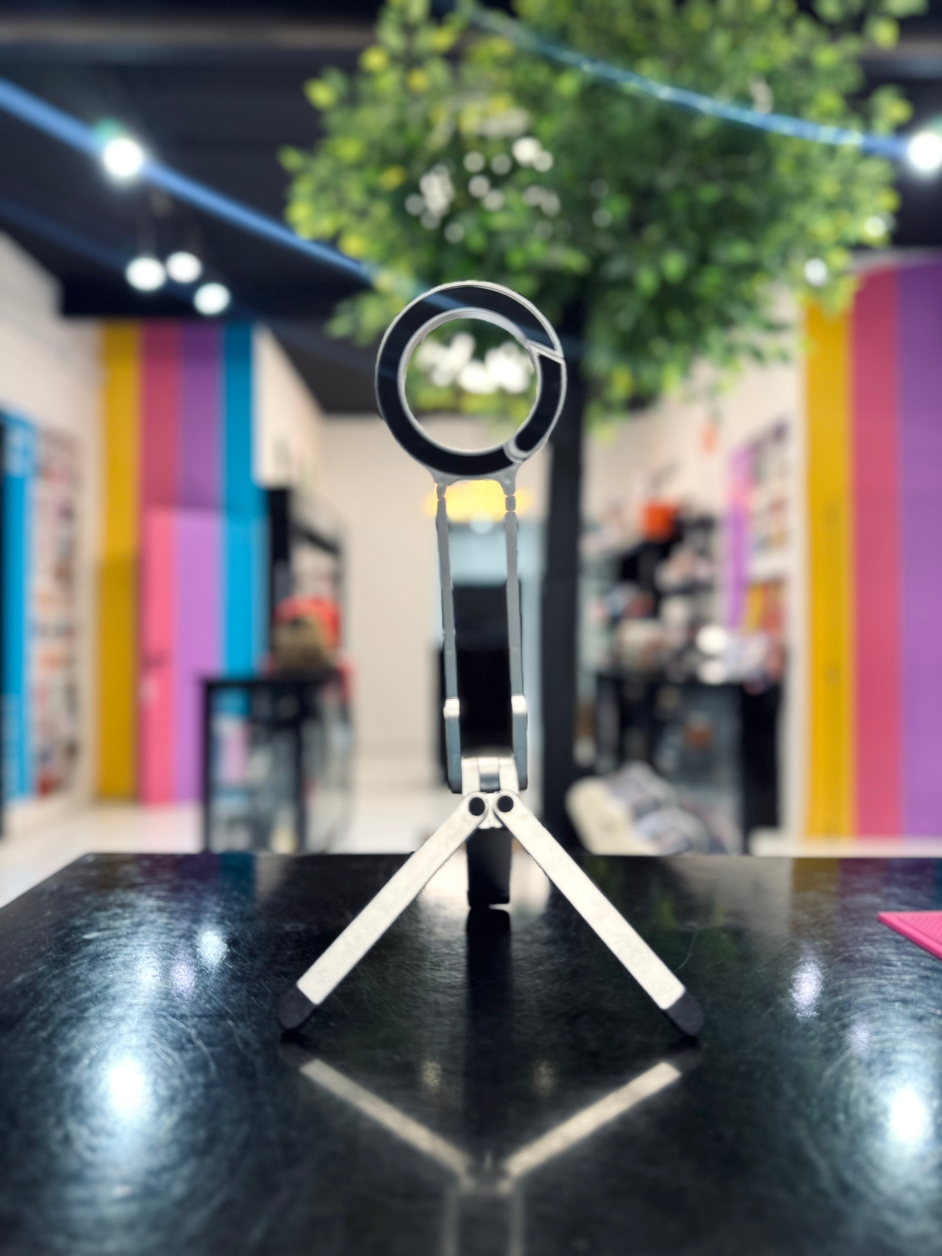 TRÍPODE MAGNÉTICO PLEGABLE SOUL J300