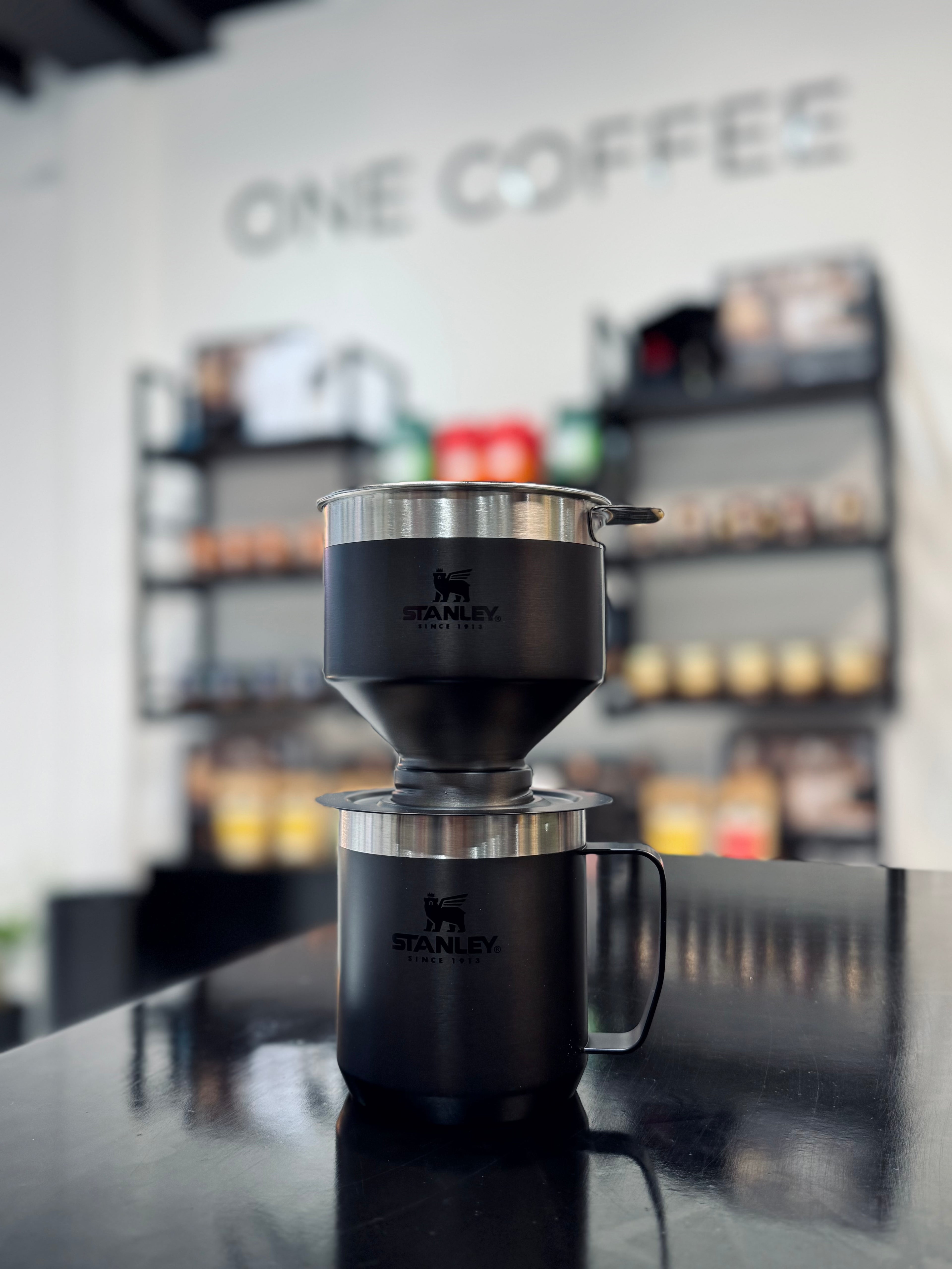 SET FILTRO DE CAFÉ STANLEY POUR OVER + CAMP MUG