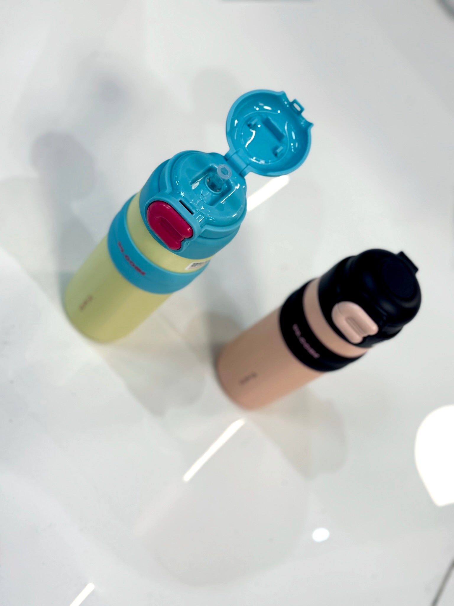 BOTELLA TÉRMICA UU.COME