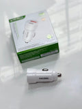 Cargador de Auto Kakusiga 60W – Dual Puerto USB-A + USB-C Blanco