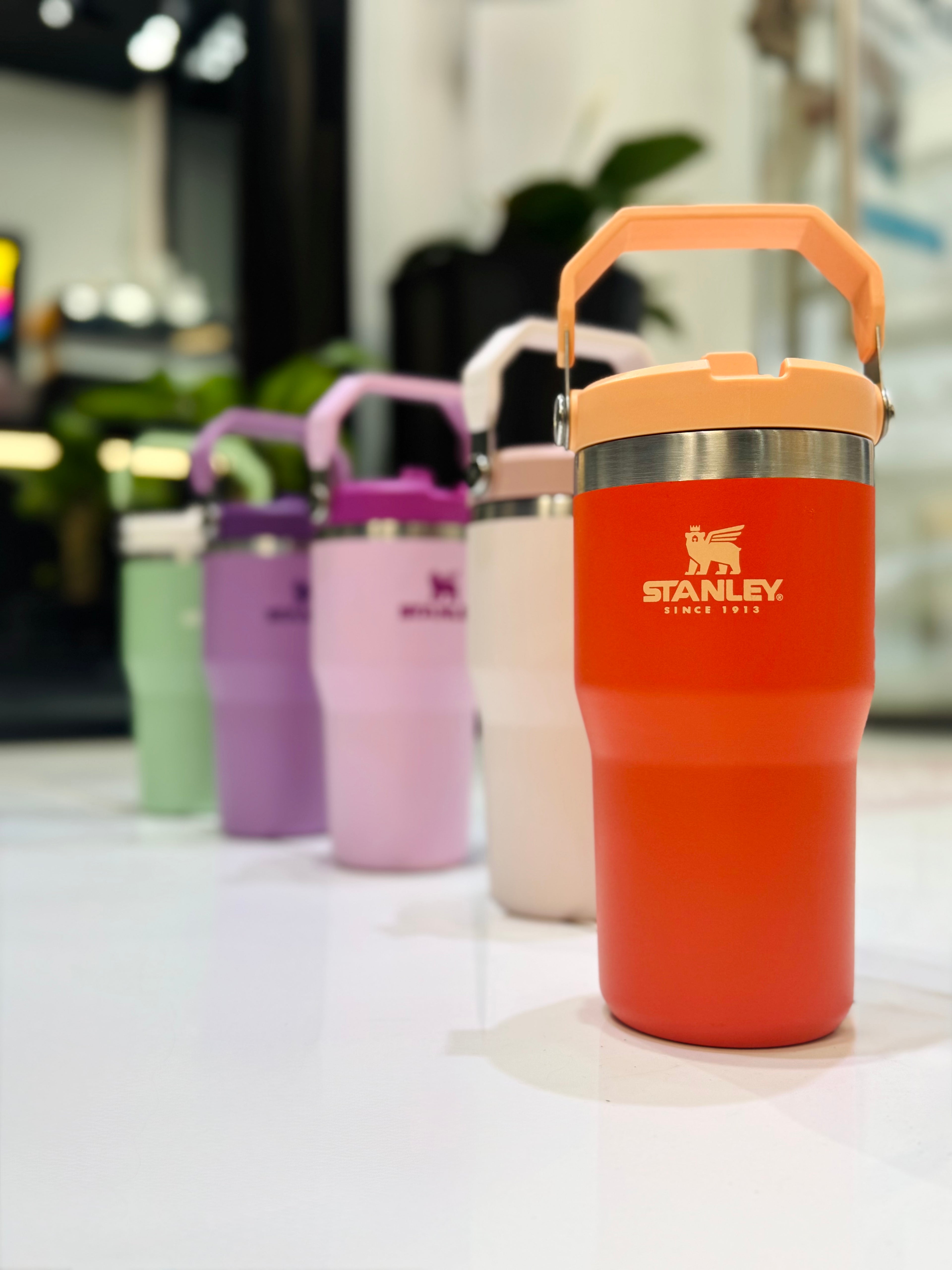 VASO STANLEY FLIP STRAW TUMBLER 591ML