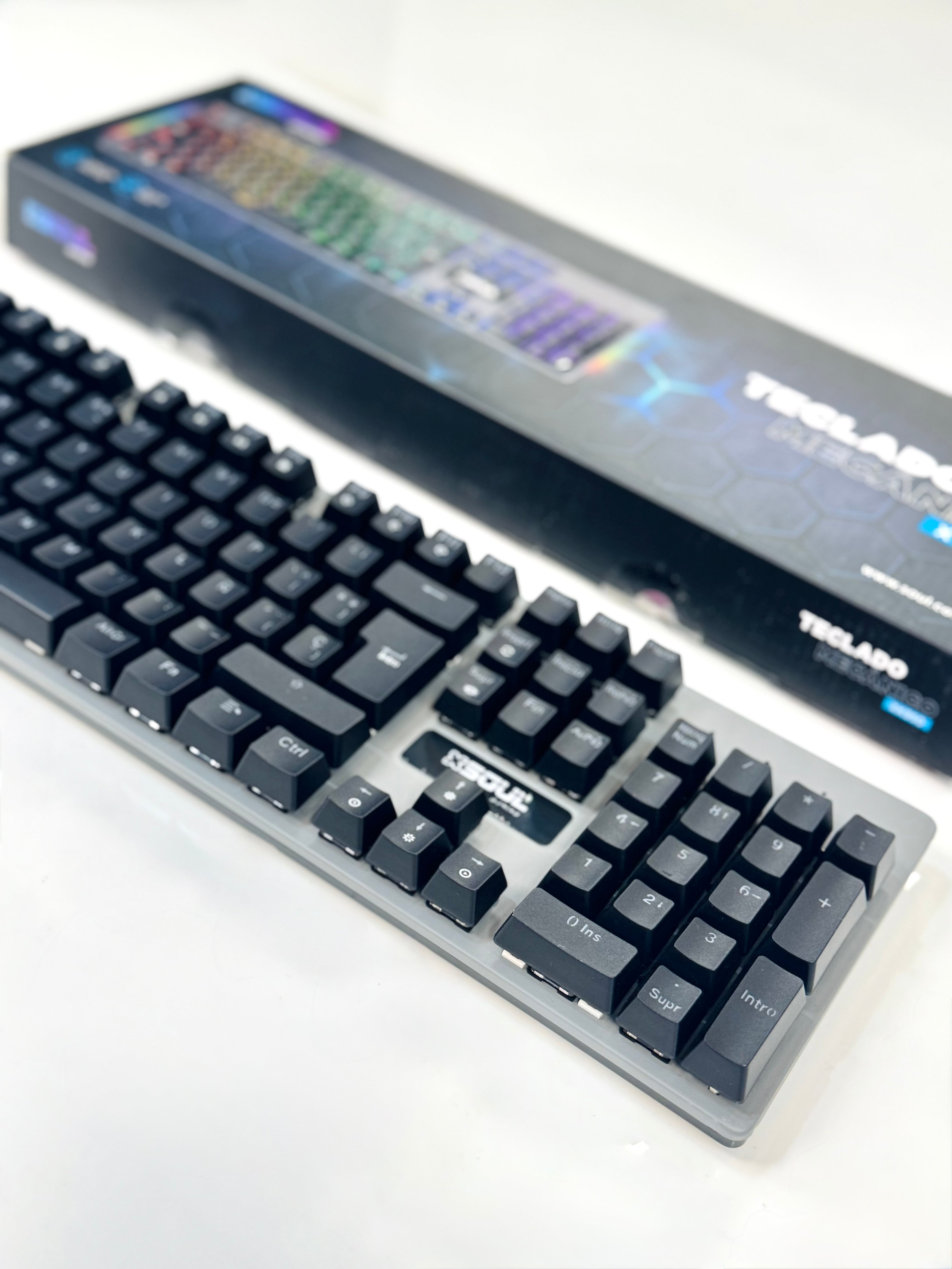 TECLADO MECANICO GAMER SOUL XK950