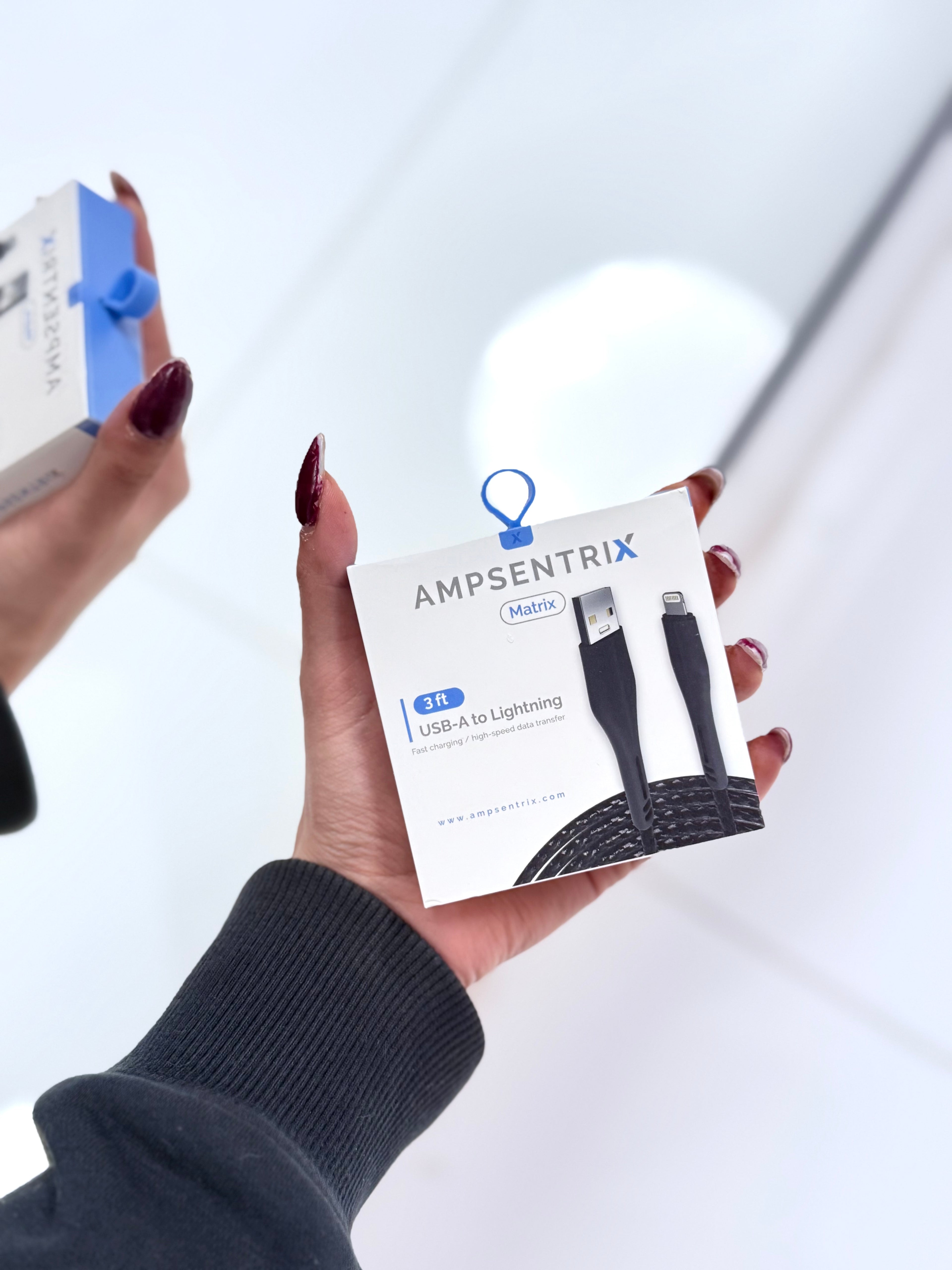 CABLE AMPSENTRIX MATRIX USB A - LIGHTNING 1MTS