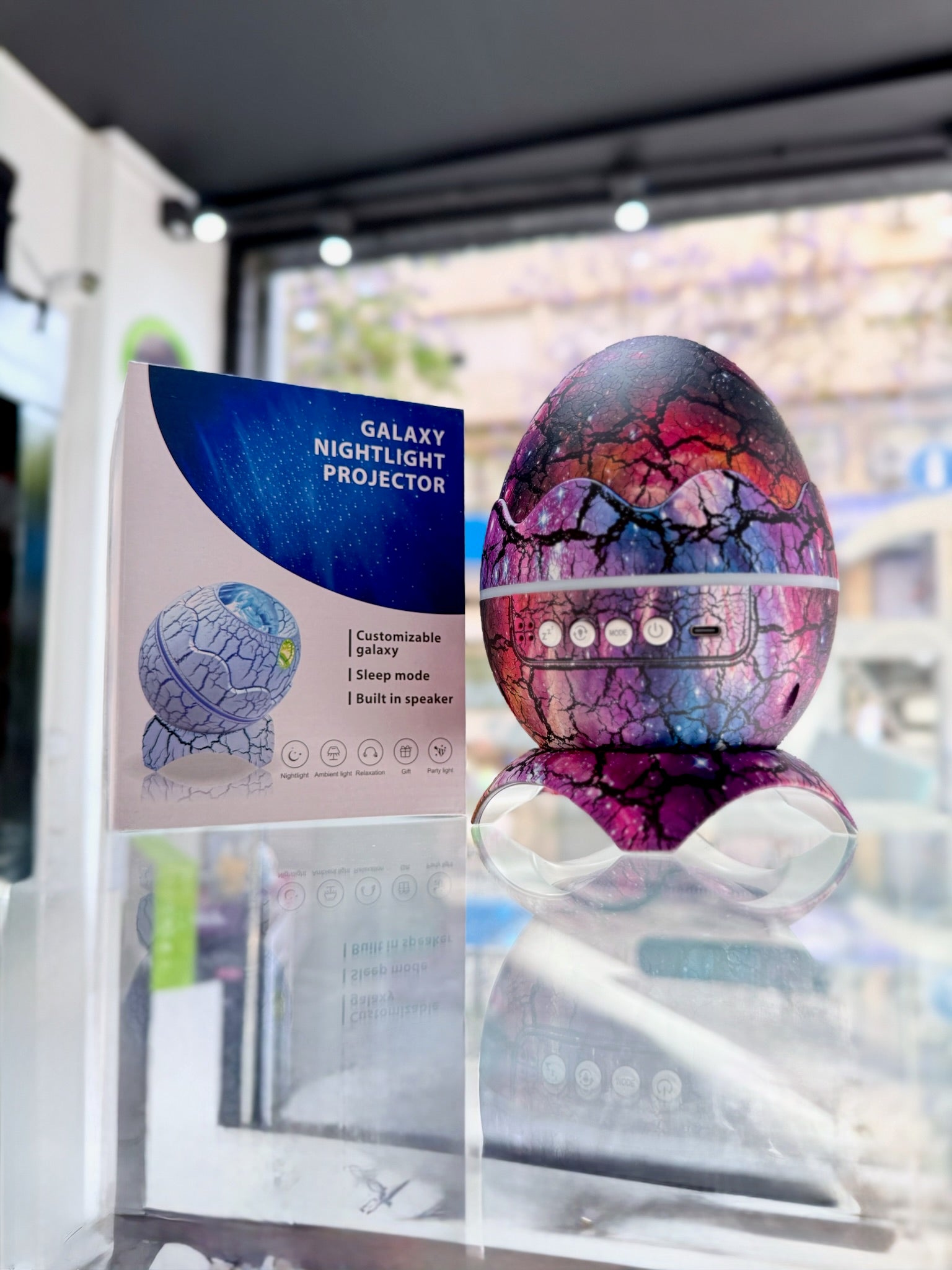 PROYECTOR GALAXIA PARLANTE HUEVO DINOSAURIO