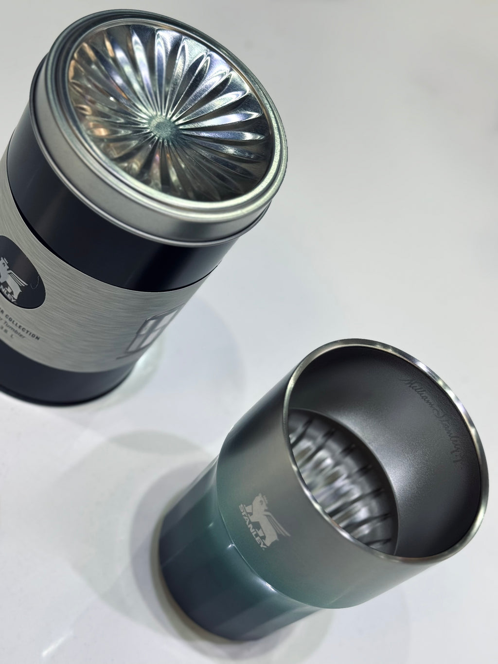 VASO DE CERVEZA STANLEY THE GOLDEN HOUR PRISMATIC 408ML