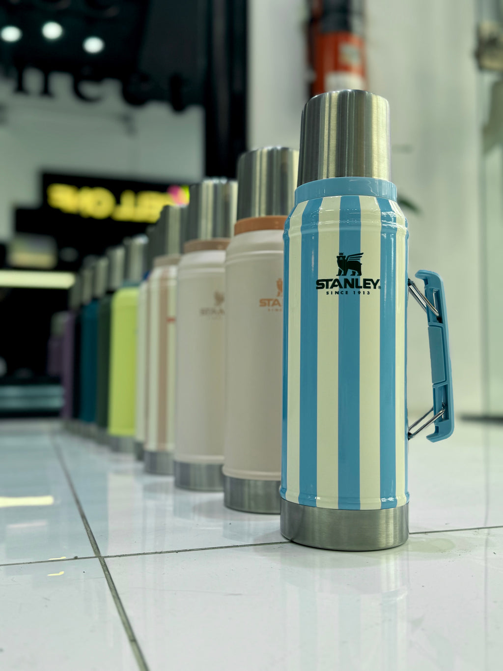 TERMO STANLEY CLASSIC BOTTLE 950ML COLECCIÓN OASIS