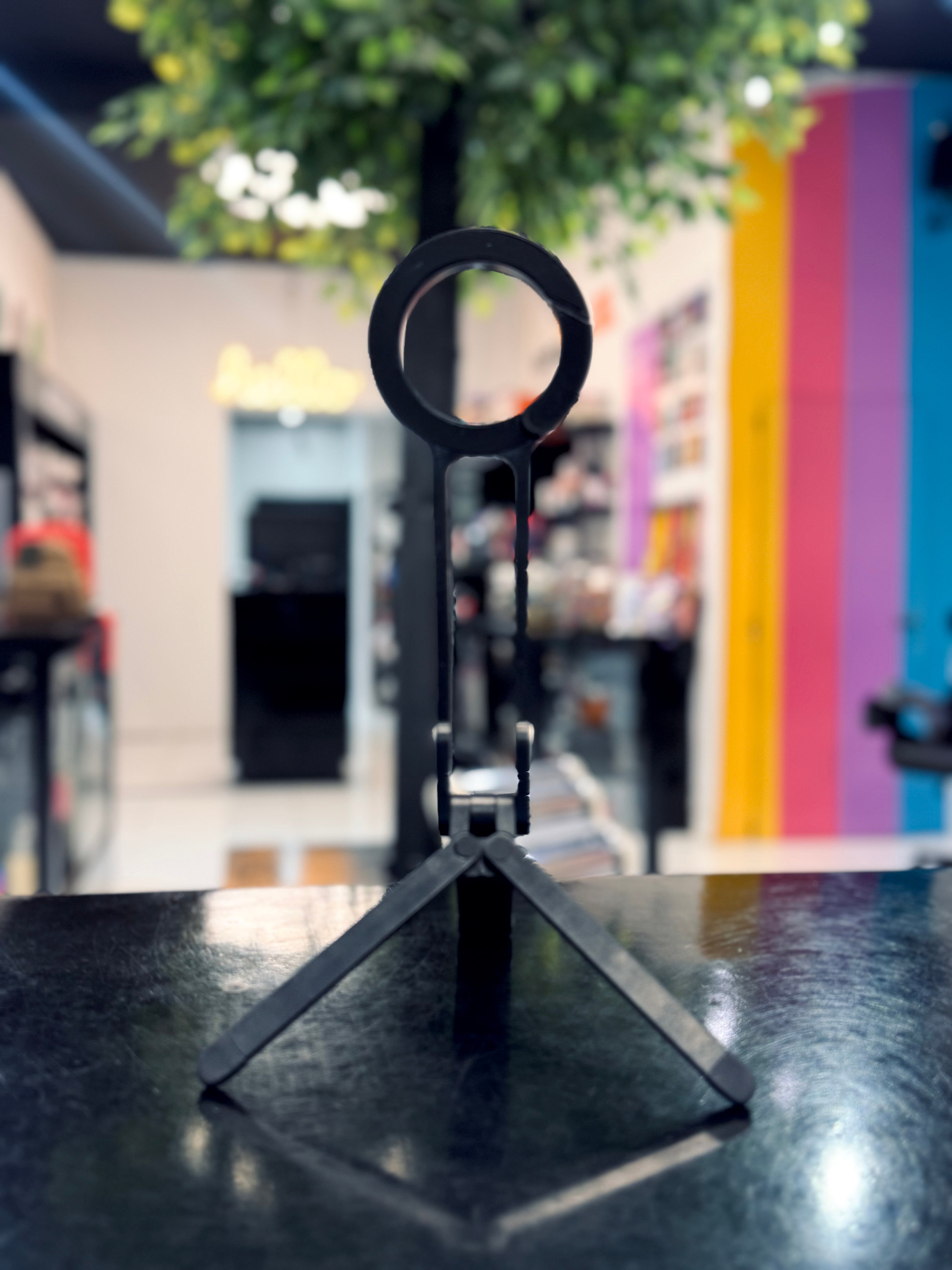 TRÍPODE MAGNÉTICO PLEGABLE SOUL J300