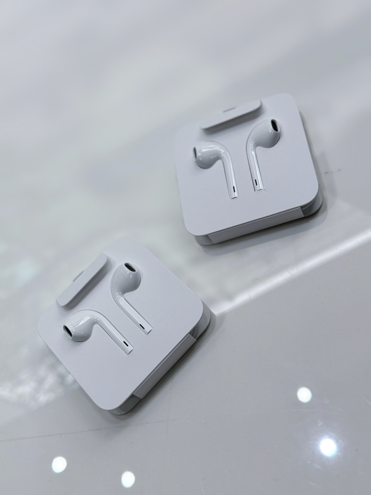 EARPODS LIGHTNING CONNECTOR SIN PACKAGING ORIGINAL
