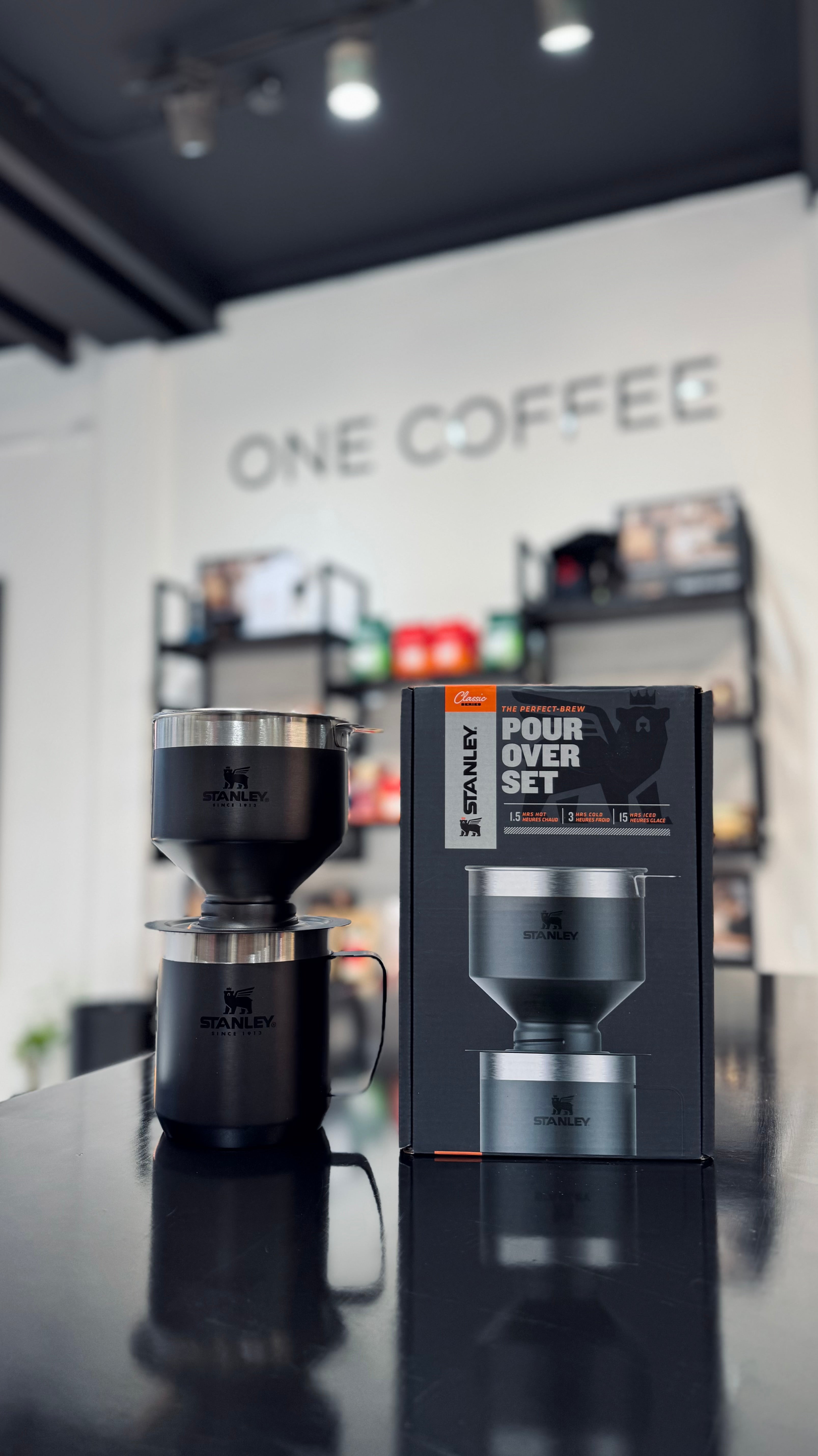 SET FILTRO DE CAFÉ STANLEY POUR OVER + CAMP MUG