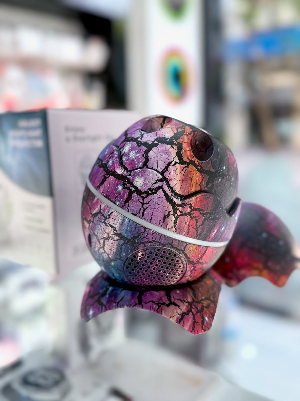 PROYECTOR GALAXIA PARLANTE HUEVO DINOSAURIO