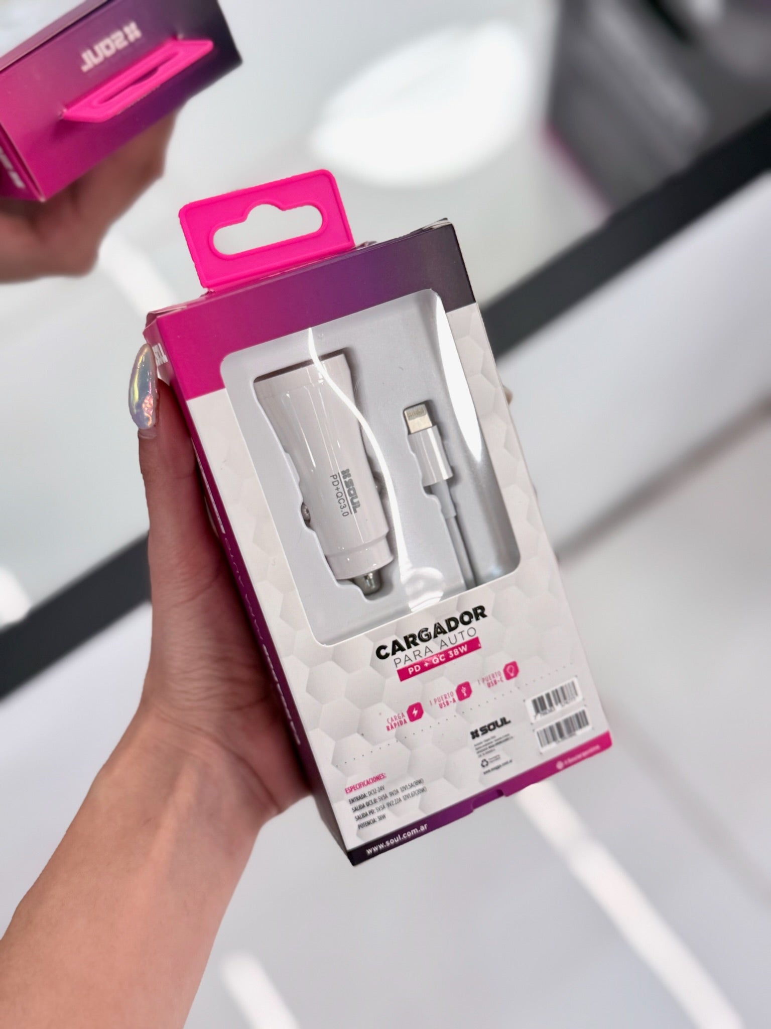 CARGADOR DE AUTO SOUL CON CABLE 38W 3.0