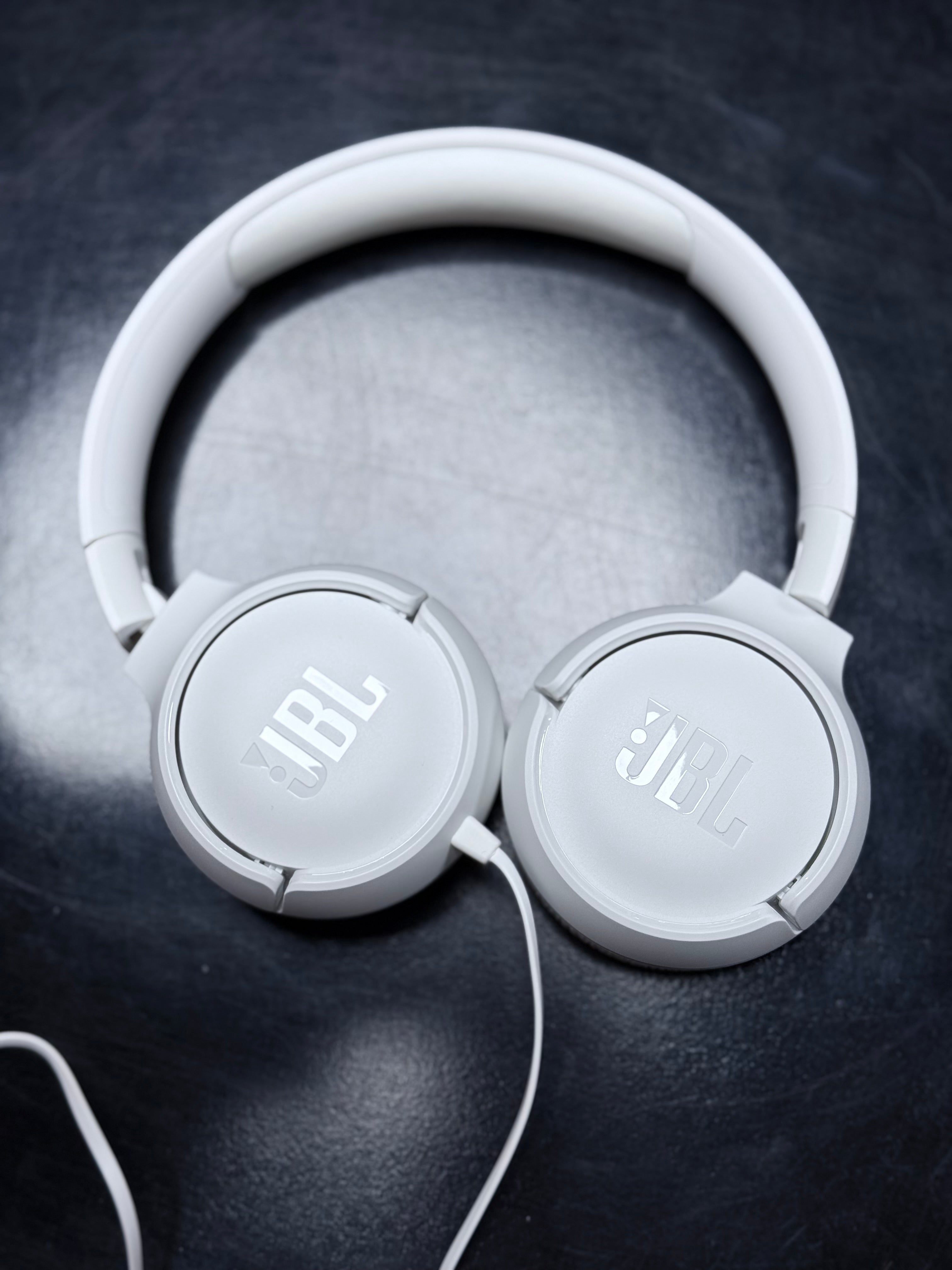 AURICULARES JBL TUNE 500 BLANCOS