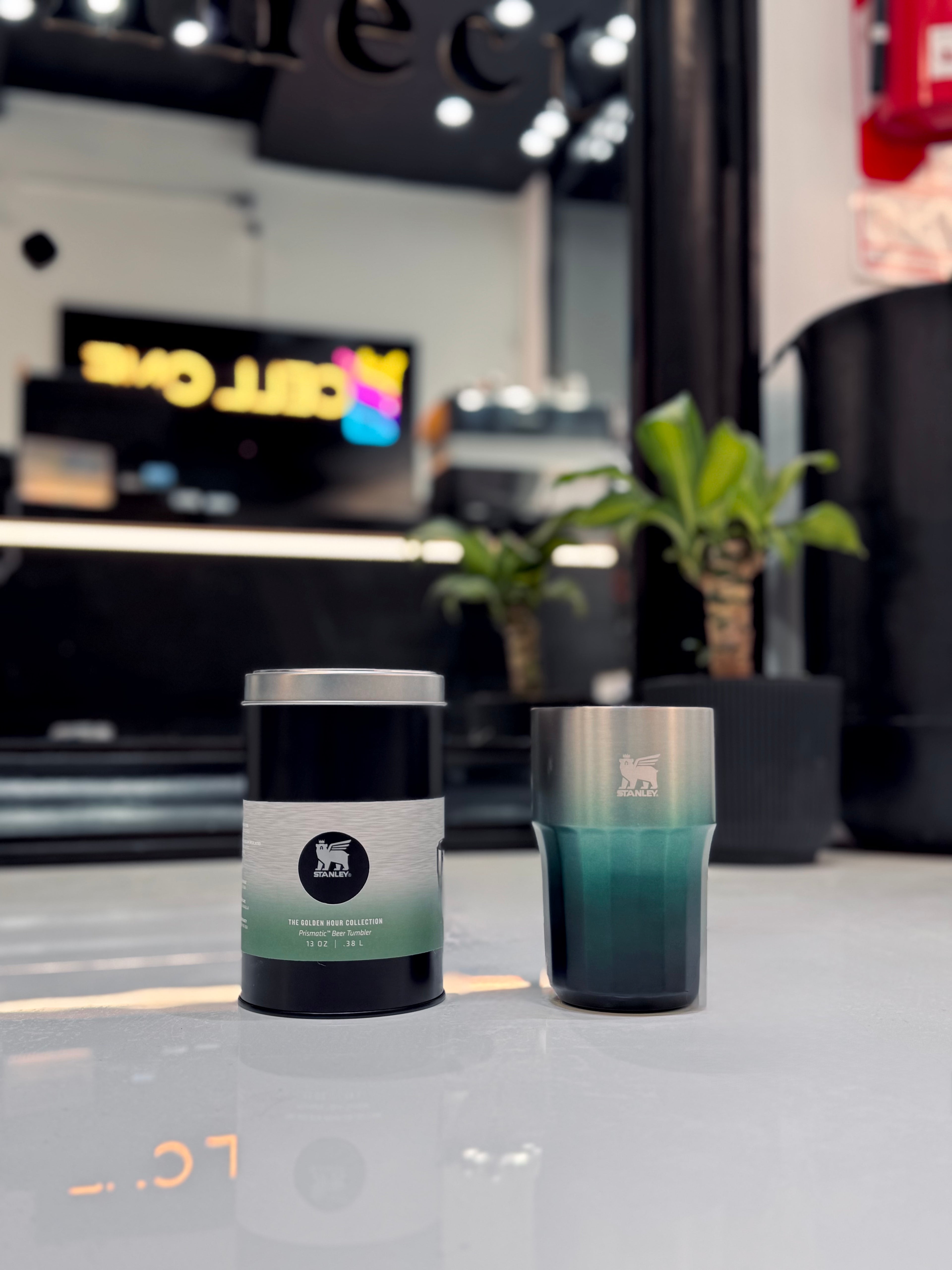 VASO DE CERVEZA STANLEY THE GOLDEN HOUR PRISMATIC 408ML