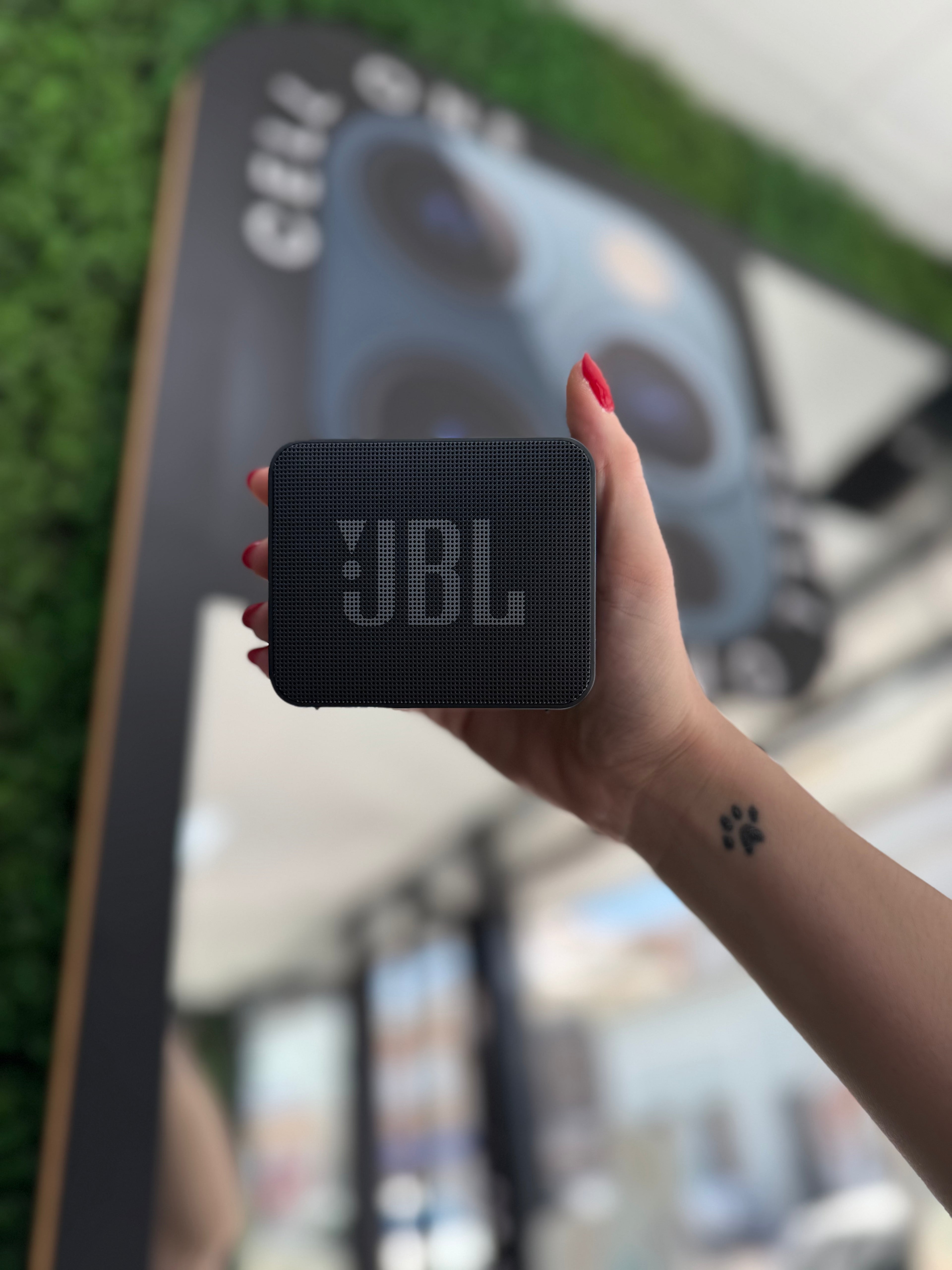 PARLANTE JBL GO ESSENTIAL