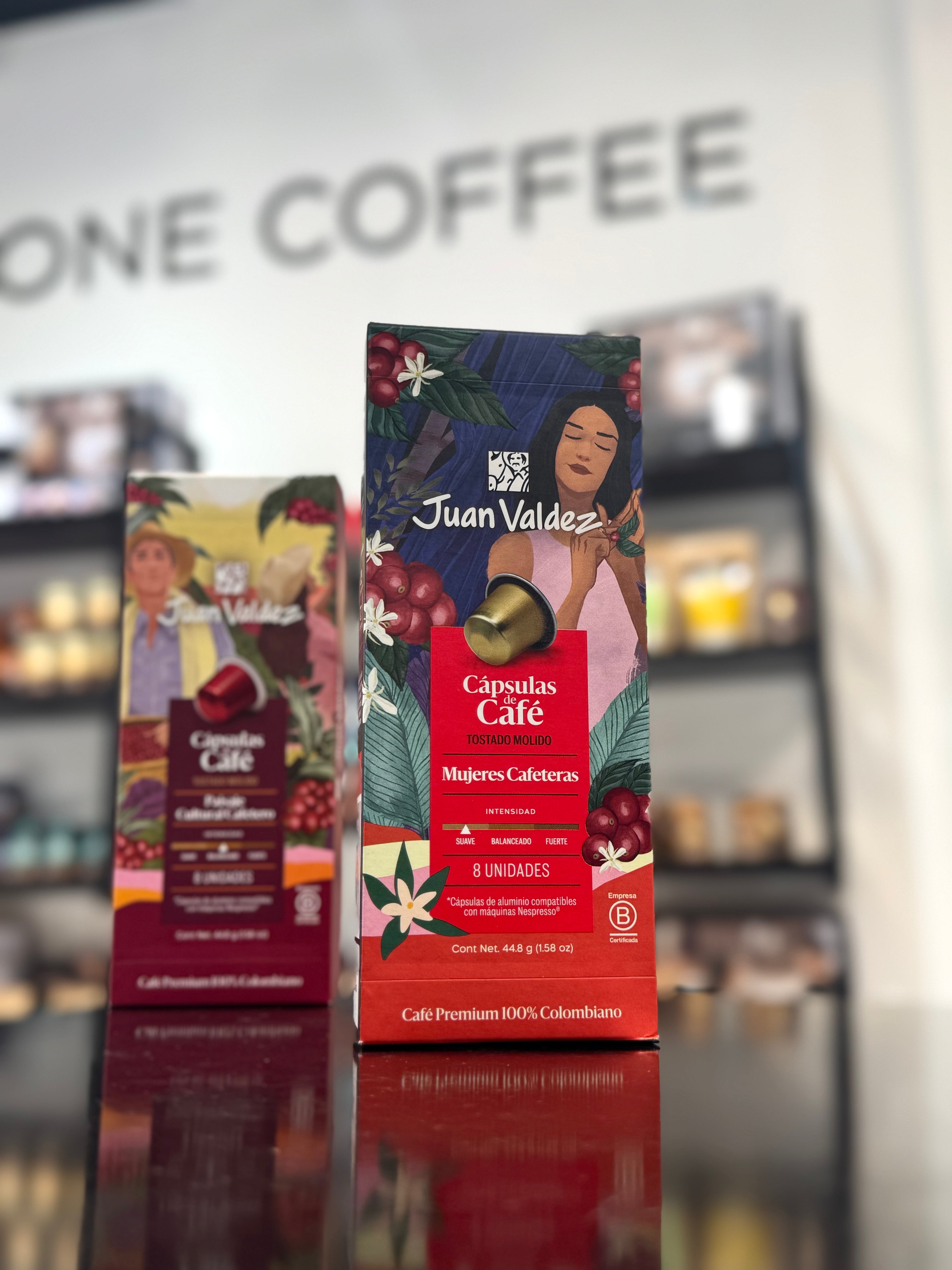 CAPSULAS MUJERES CAFETERAS JUAN VALDEZ x8
