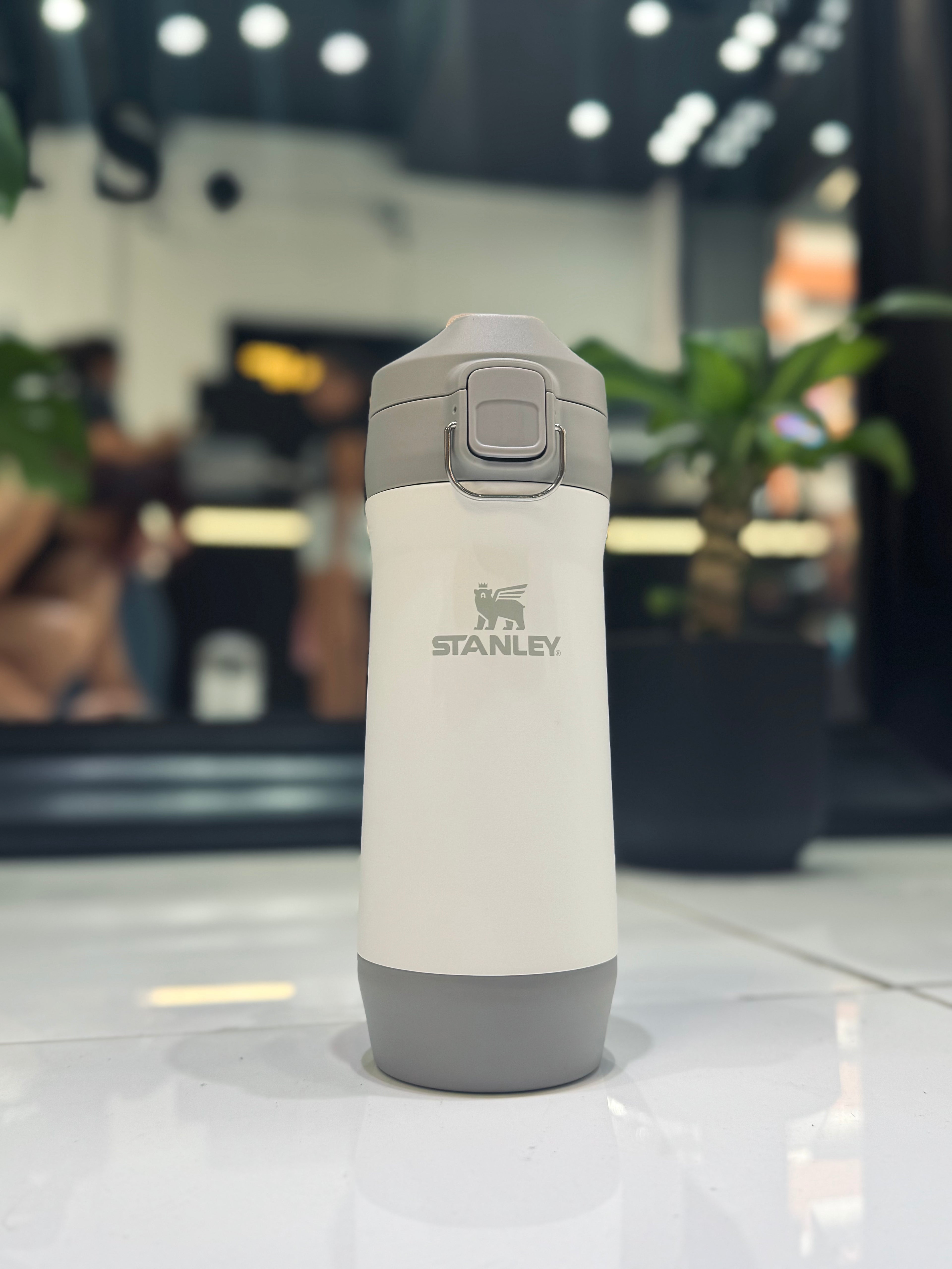 YERBERA STANLEY CON DESPOLVILLADOR