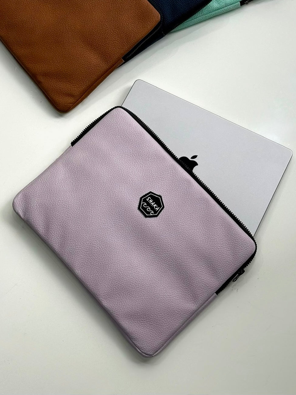 FUNDA PARA NOTEBOOK SHAKA