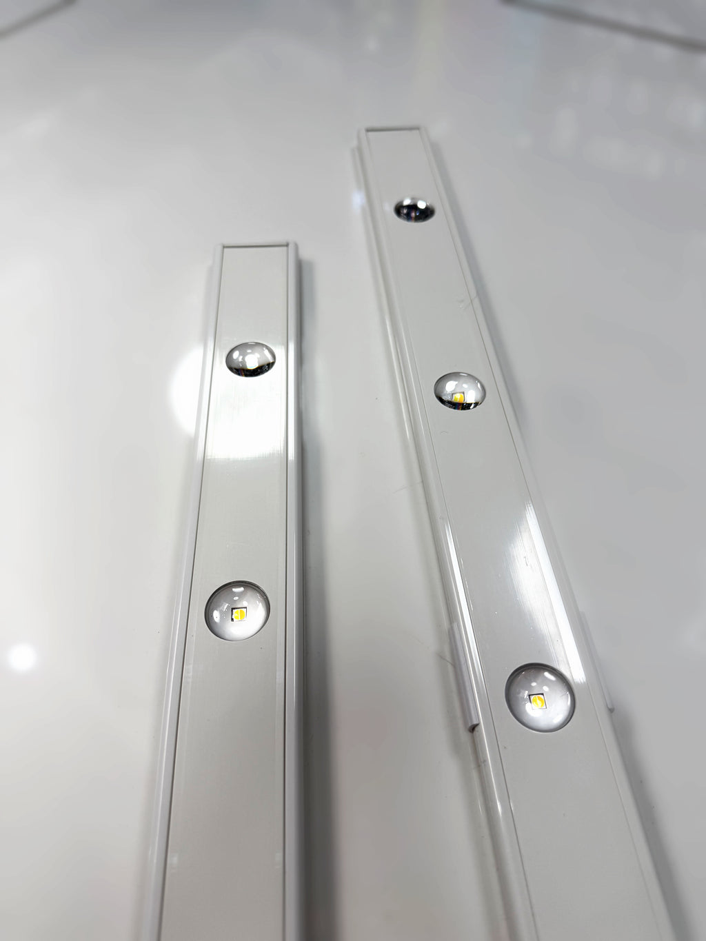 LUZ LED RECARGABLE