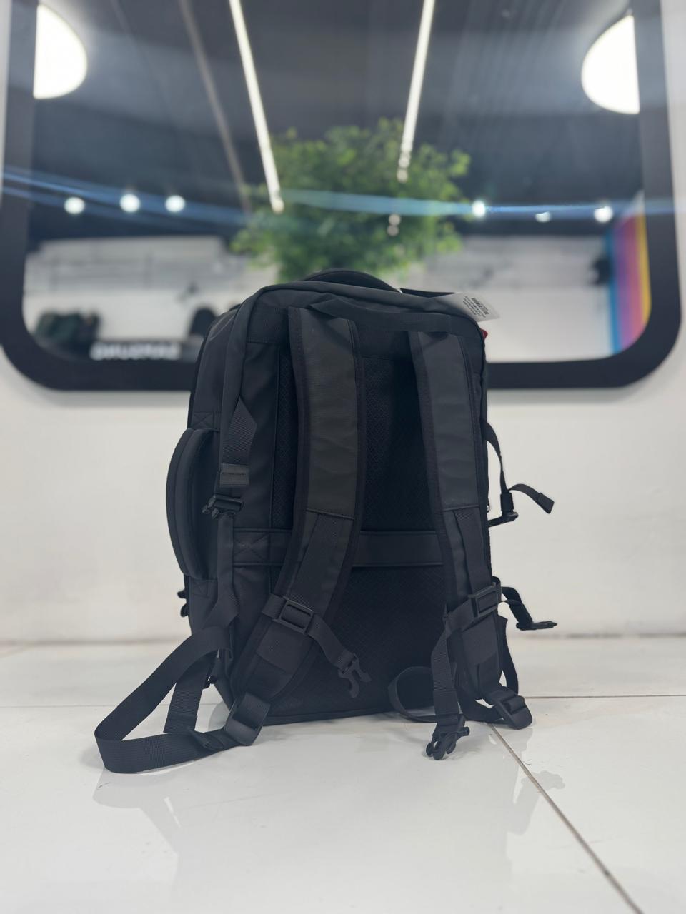 MOCHILA VIAJERA CON SISTEMA DE VACIO