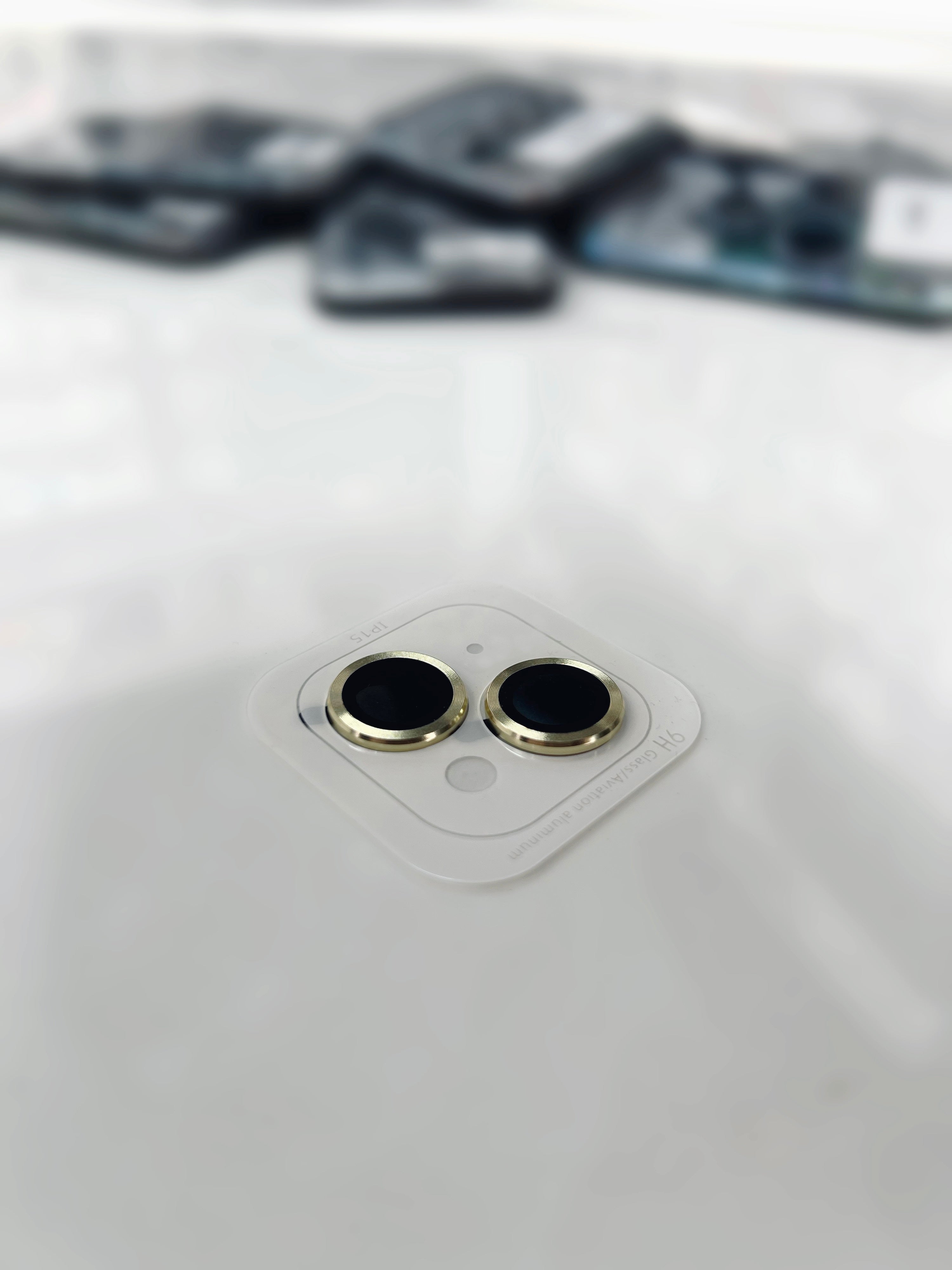 PROTECTOR LENTE DE CAMARA INDIVIDUAL PARA IPHONE METALIZADO