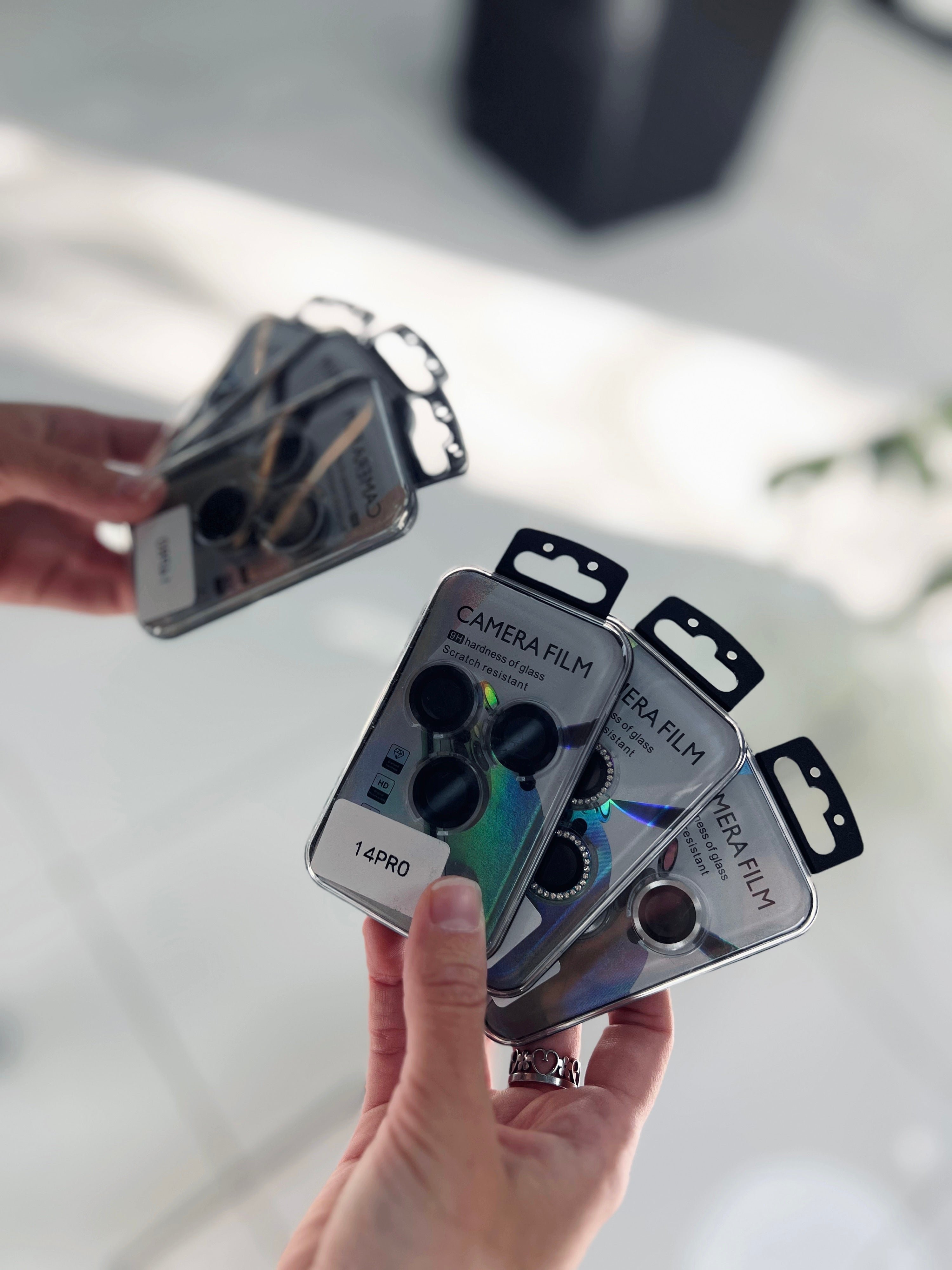 PROTECTOR LENTE DE CAMARA INDIVIDUAL PARA IPHONE METALIZADO