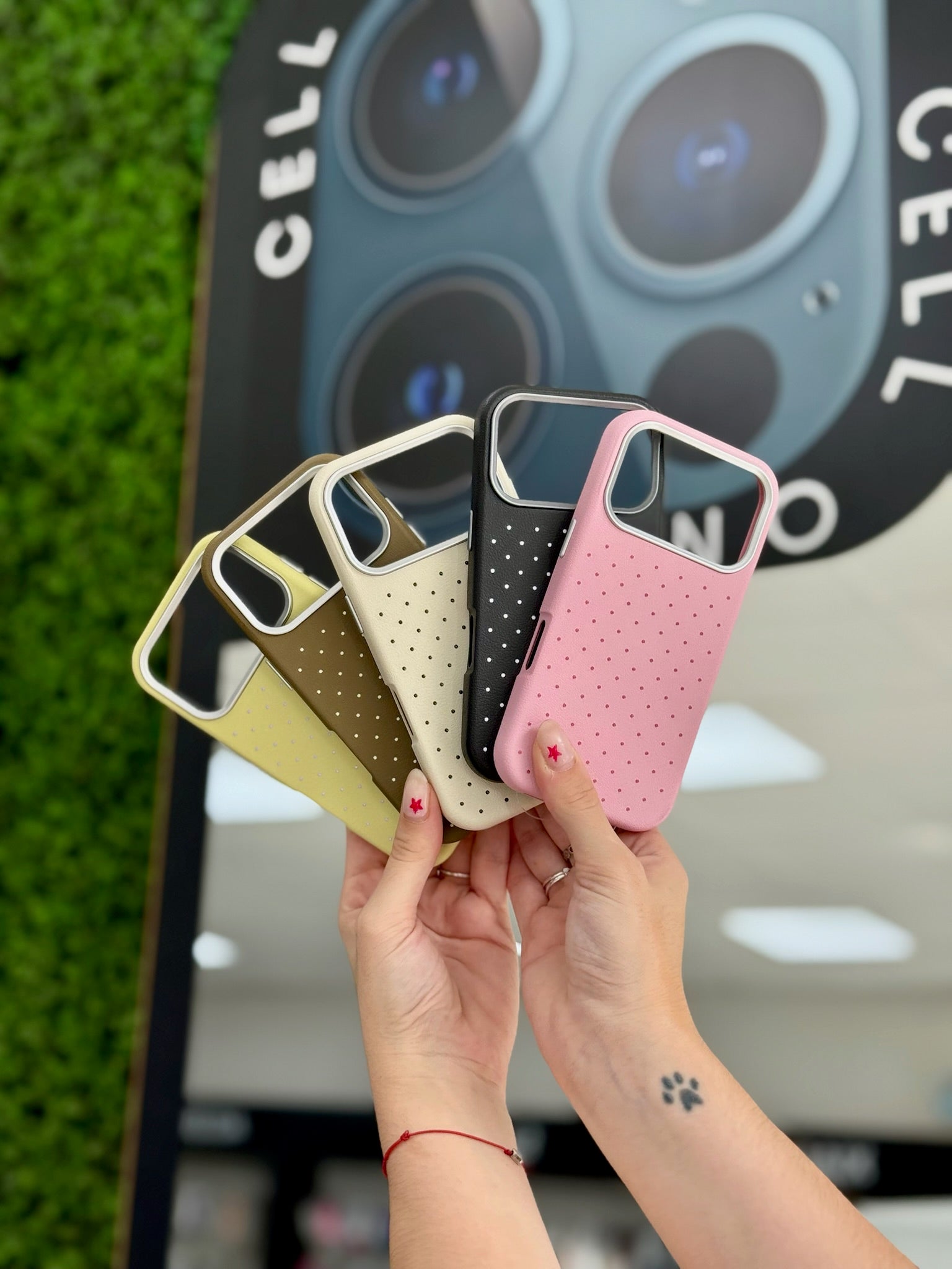 FUNDA SILKY DOTS