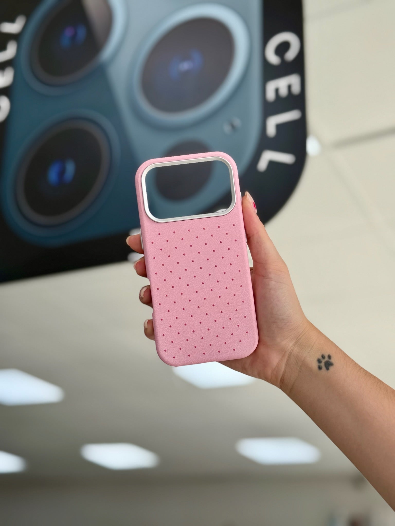 FUNDA SILKY DOTS