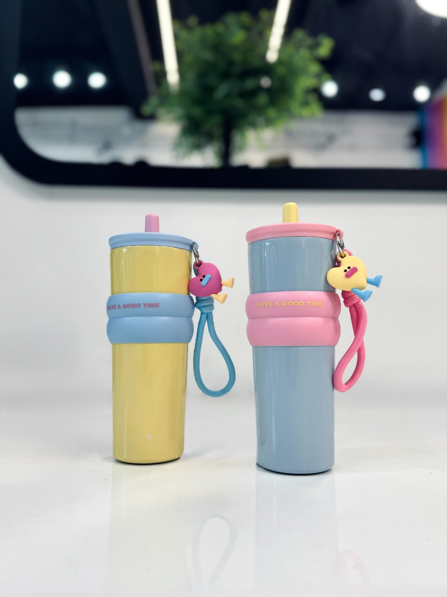 VASO TERMICO STRAW CUP