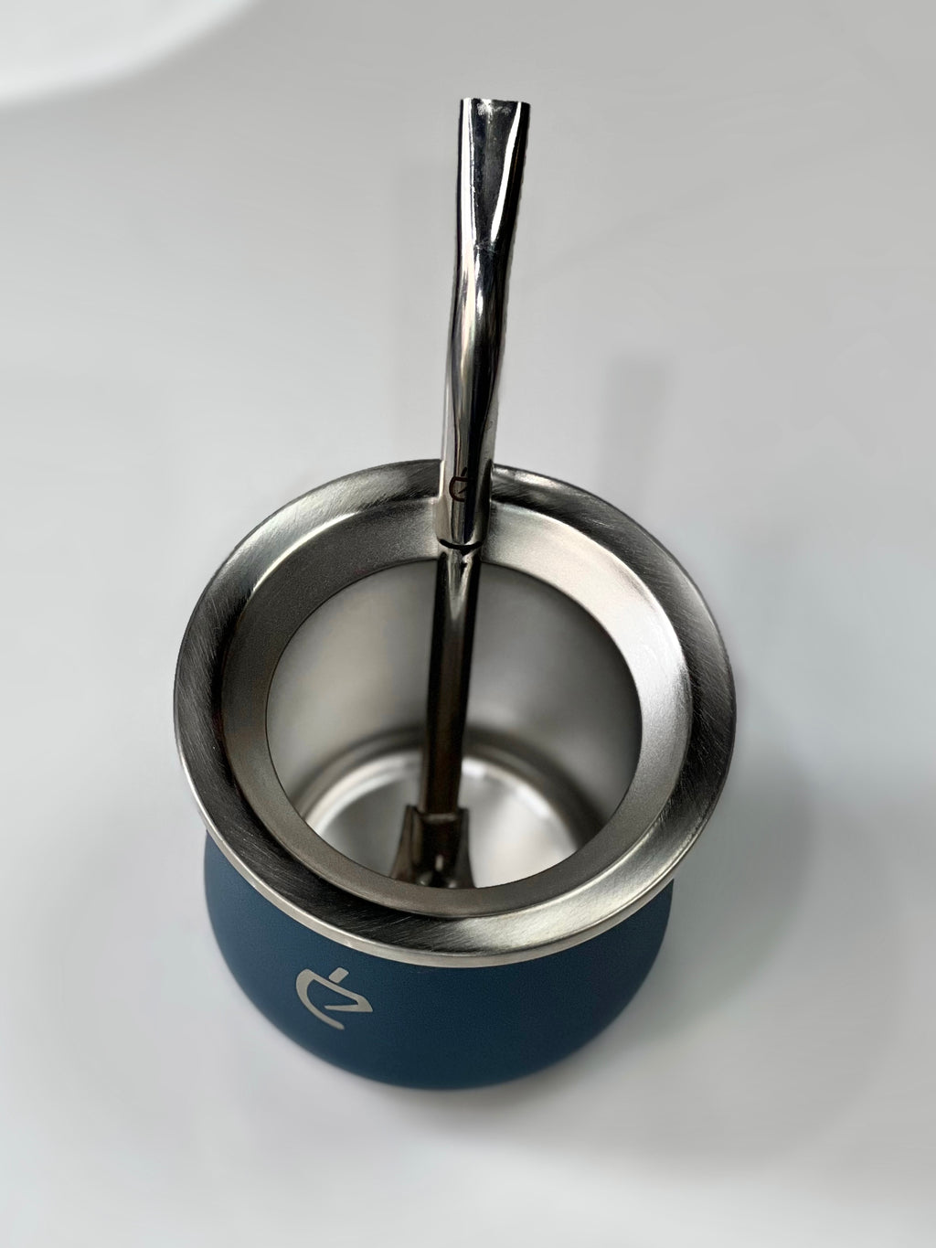 UNA BOMBILLA PICO LORO