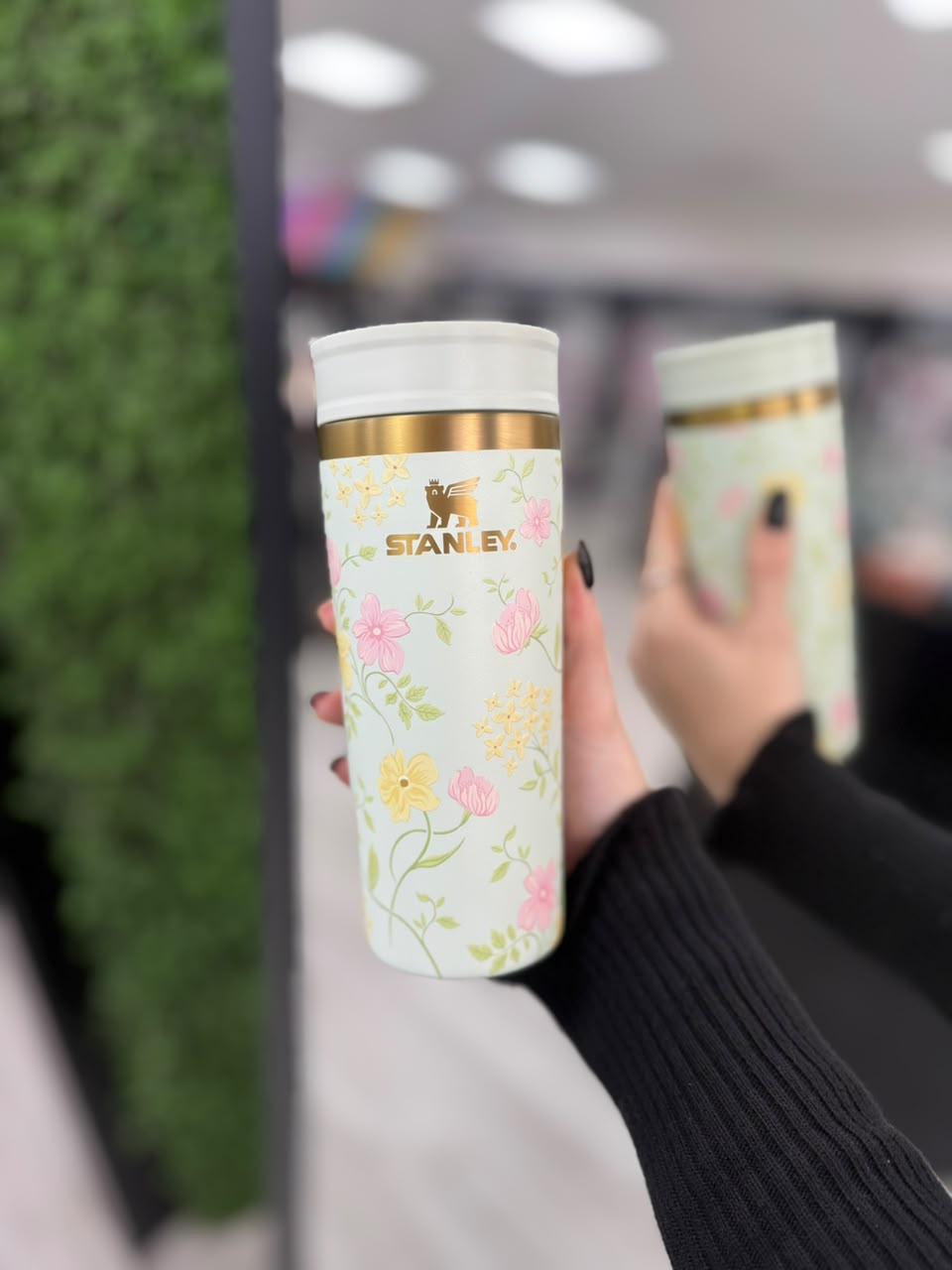 VASO STANLEY CAFE TO GO SPRING BLOSSOMS 473ML