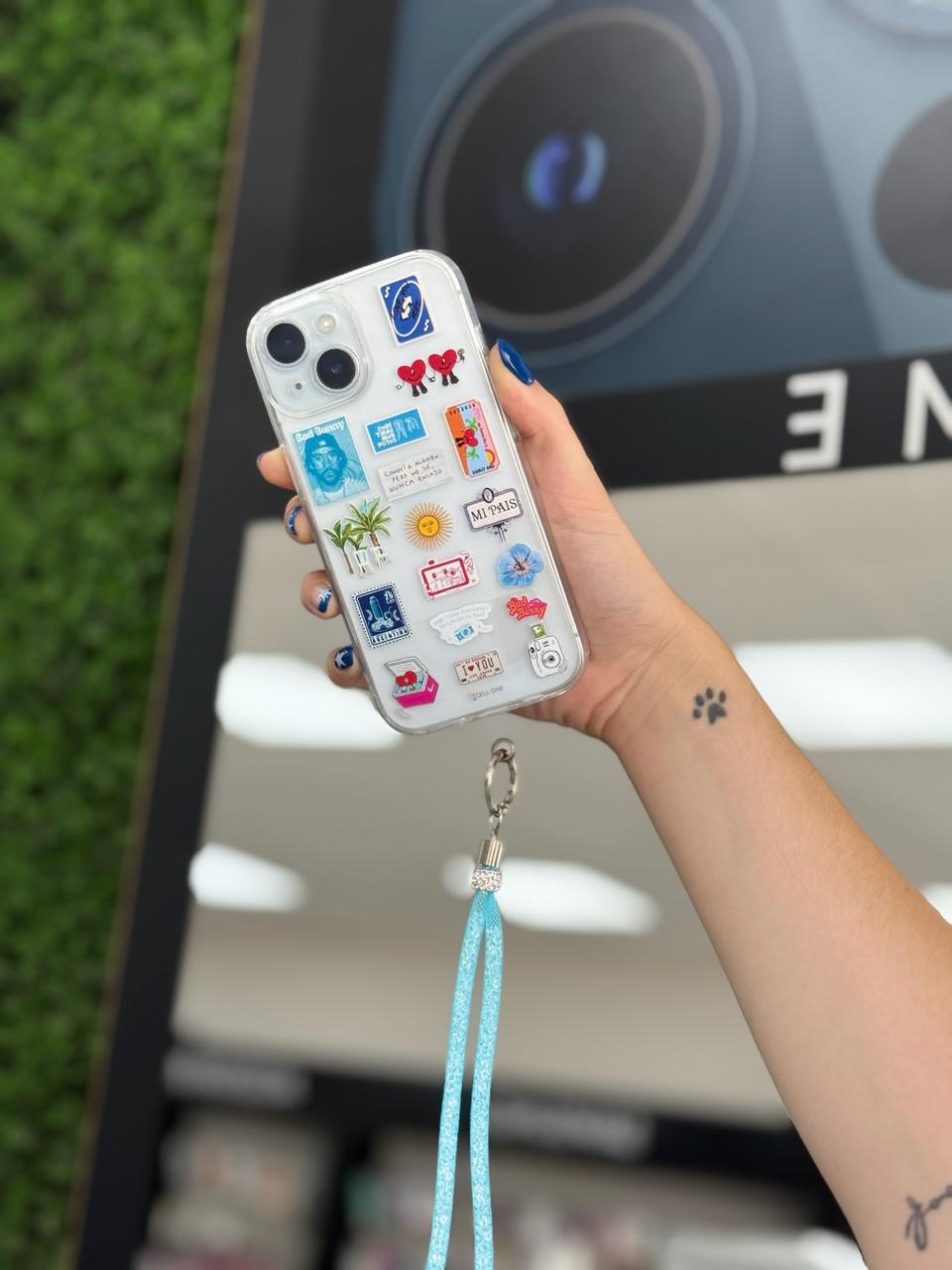 FUNDA PERSONALIZADA BAD BUNNY