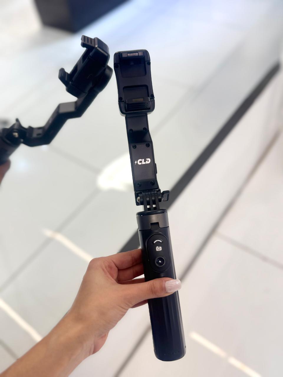 Estabilizador Gimbal CLD Q31 con Luz LED