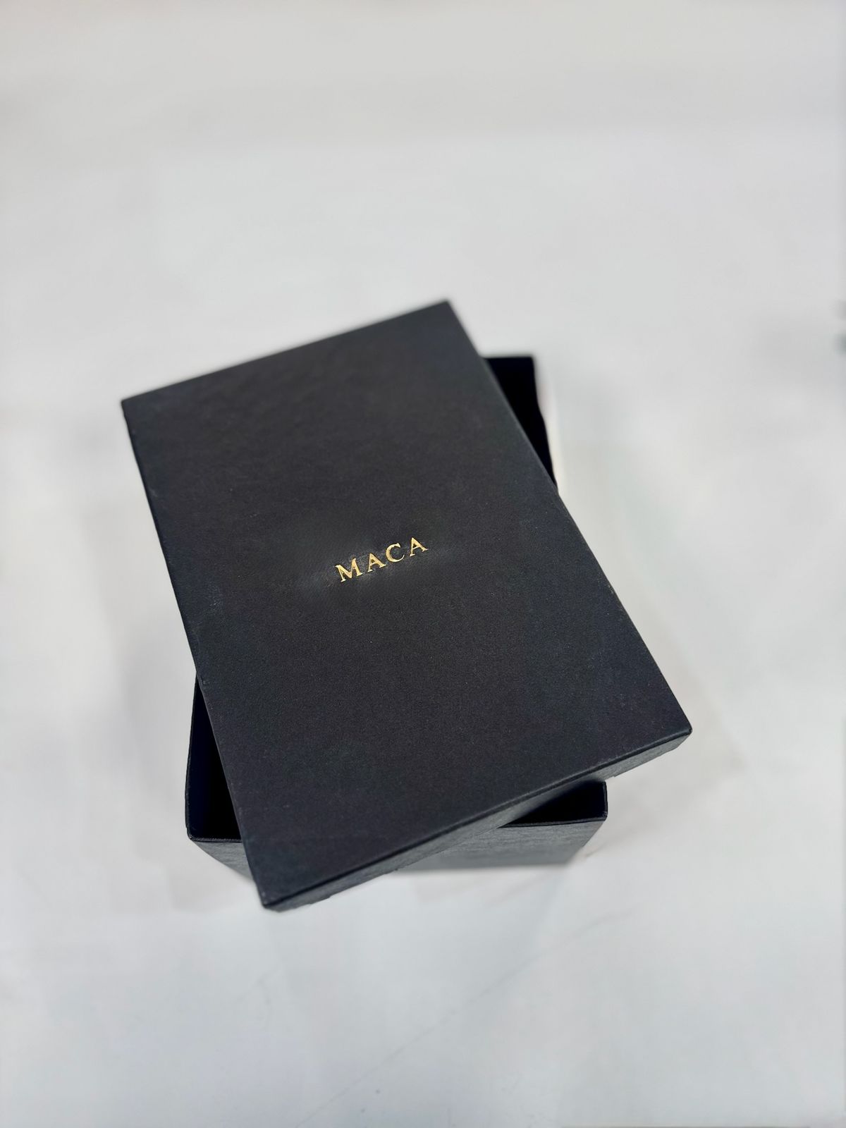 CAJA NEGRA PERSONALIZADA CON NOMBRE